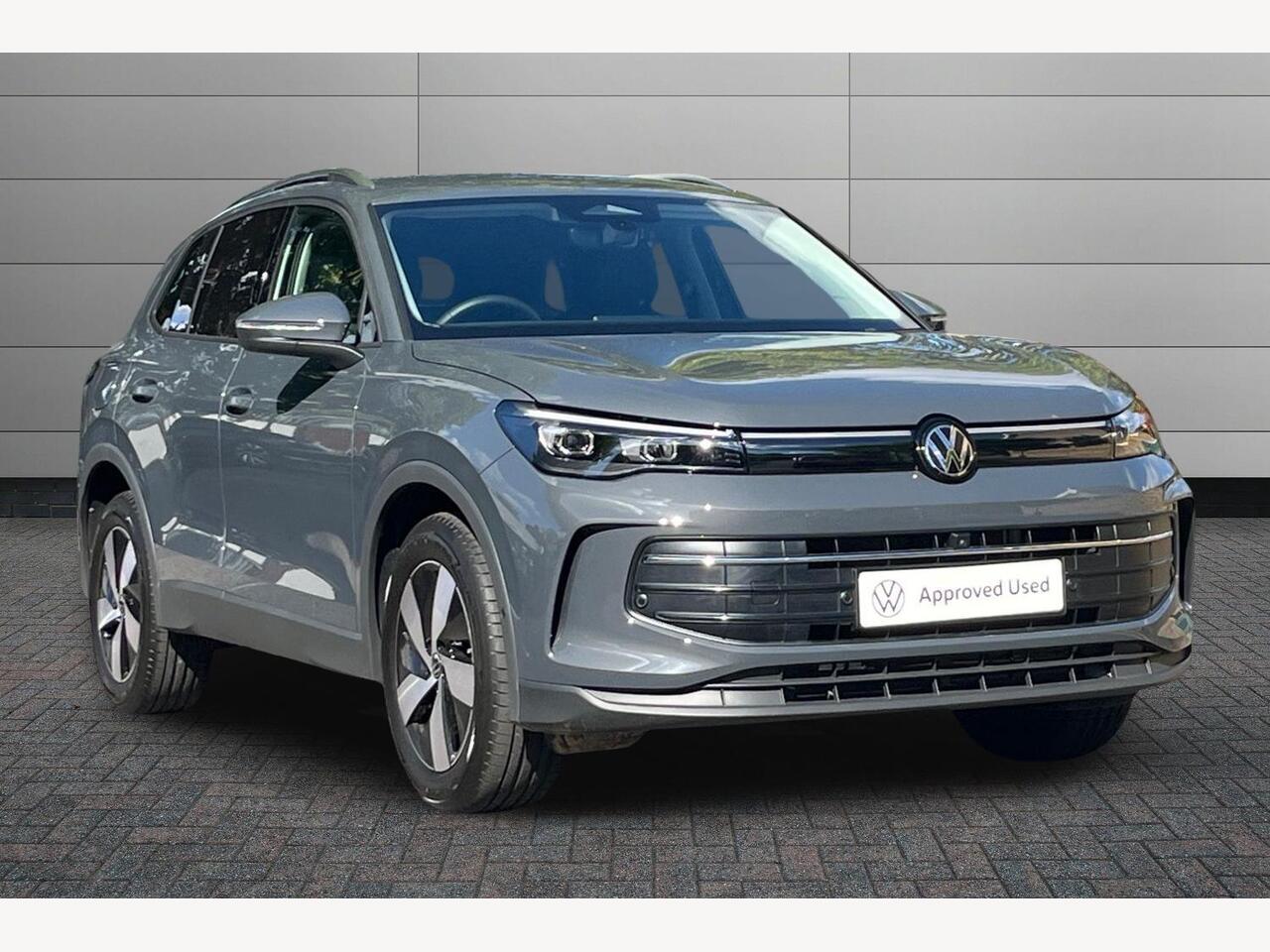 Main listing image - Volkswagen Tiguan