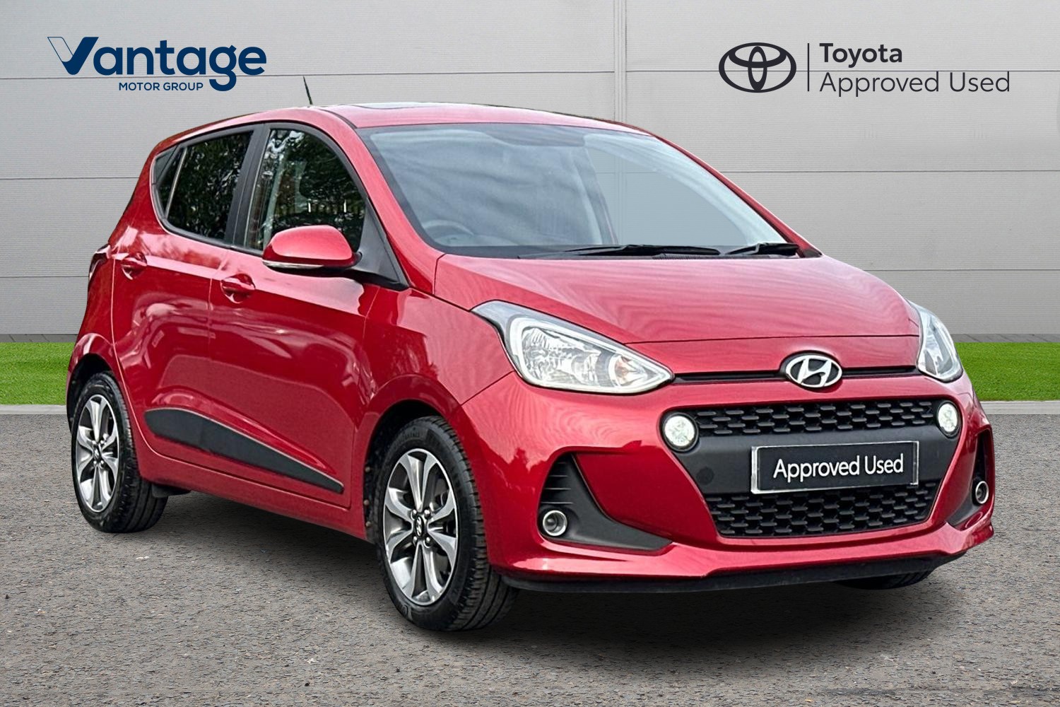Main listing image - Hyundai i10