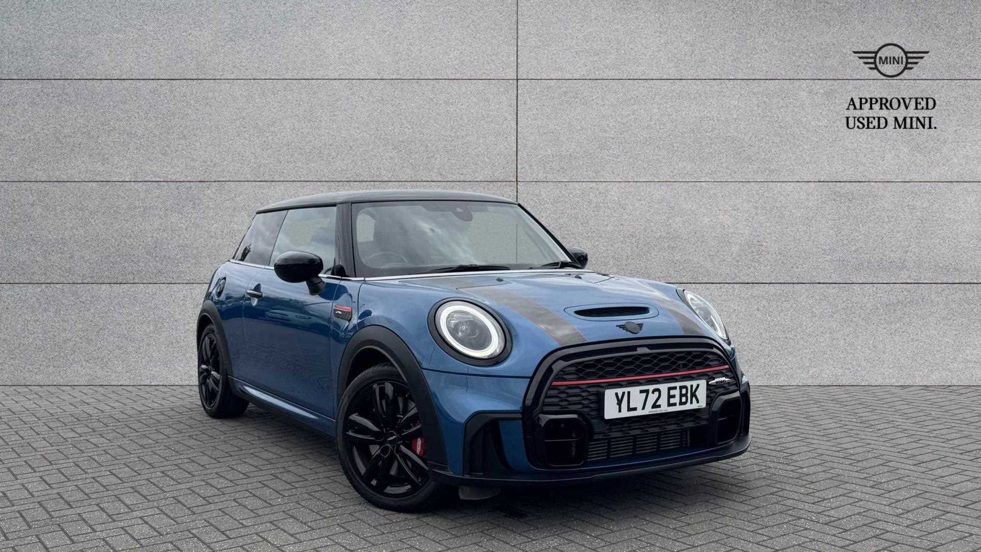 Main listing image - MINI Hatchback