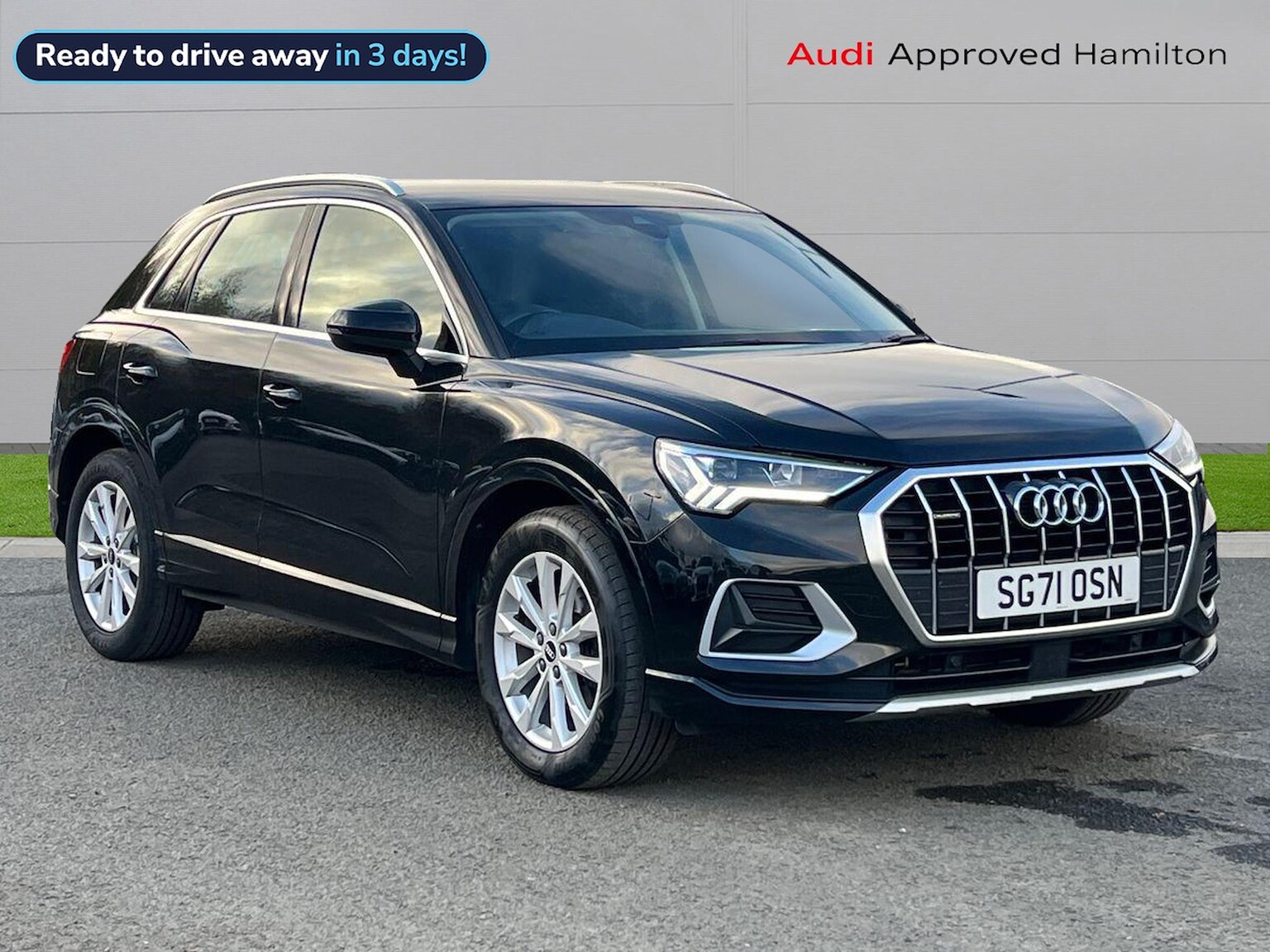 Main listing image - Audi Q3