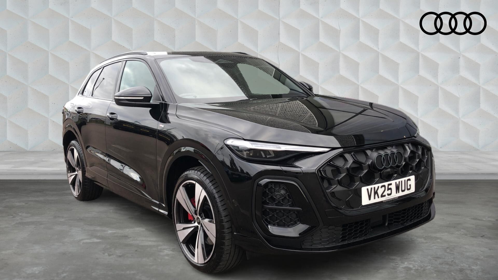 Main listing image - Audi Q5