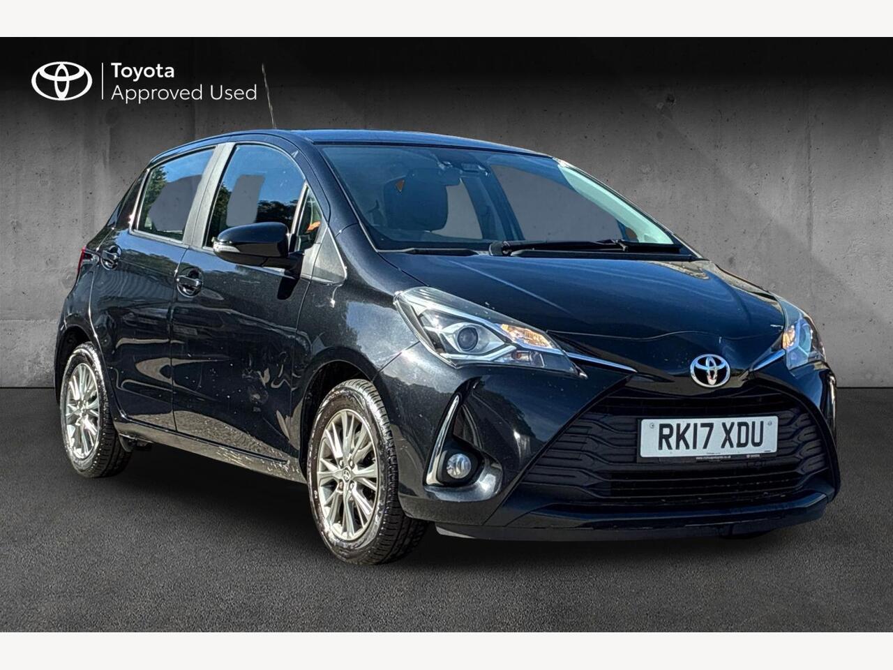 Main listing image - Toyota Yaris