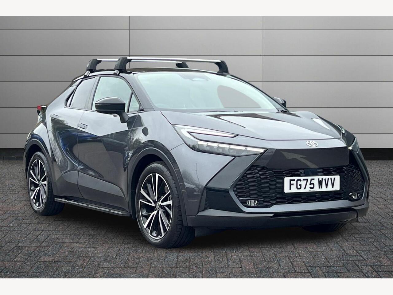 Main listing image - Toyota C-HR