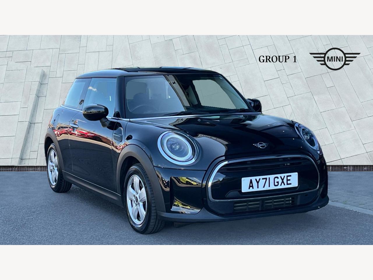 Main listing image - MINI Hatchback