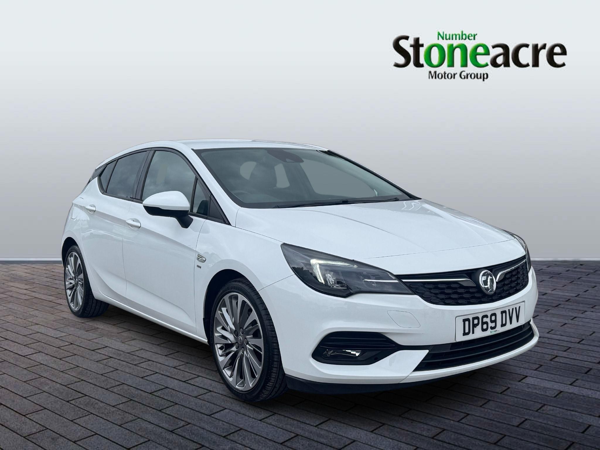 Main listing image - Vauxhall Astra