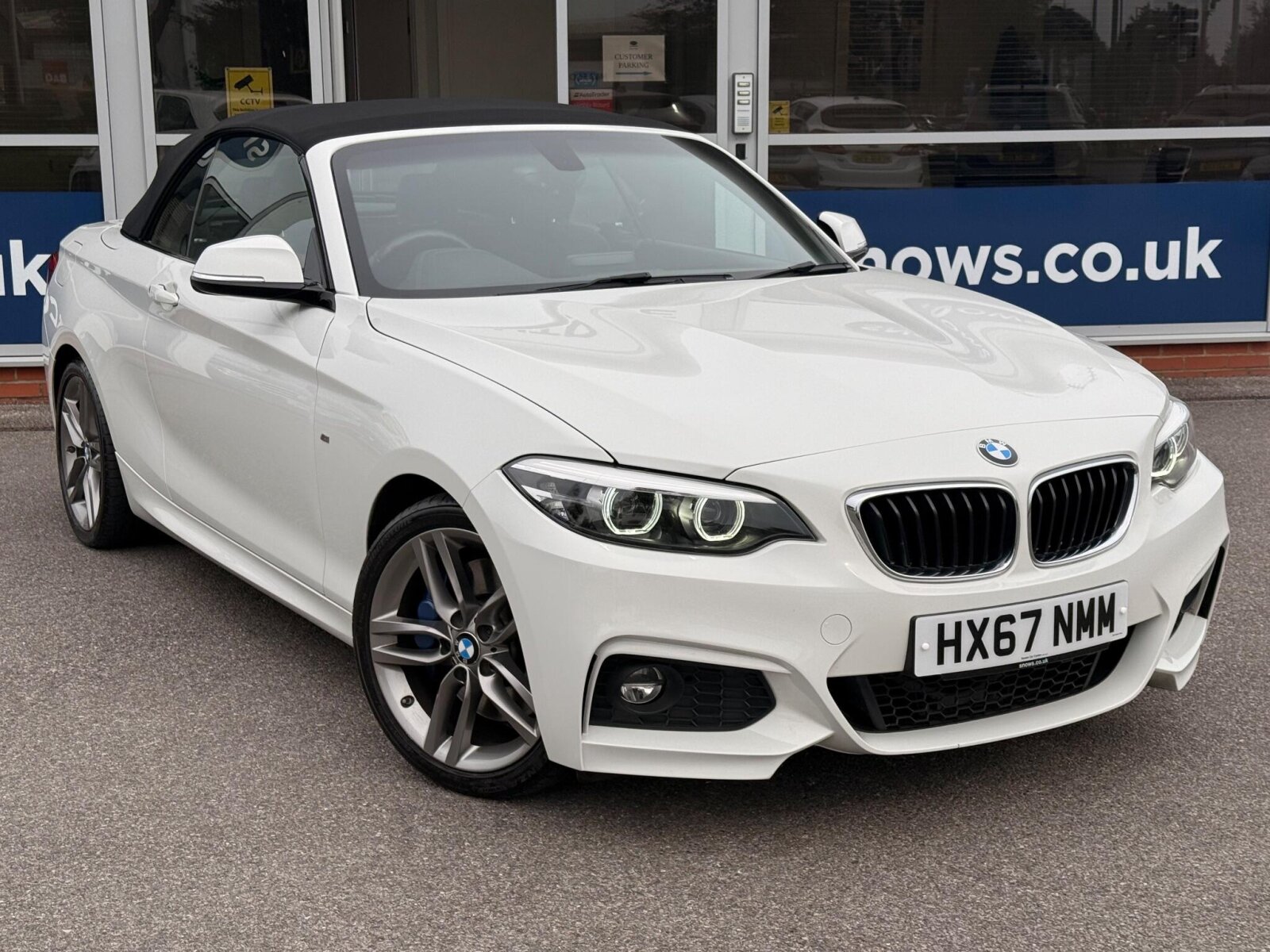 Main listing image - BMW 2 Series Convertible