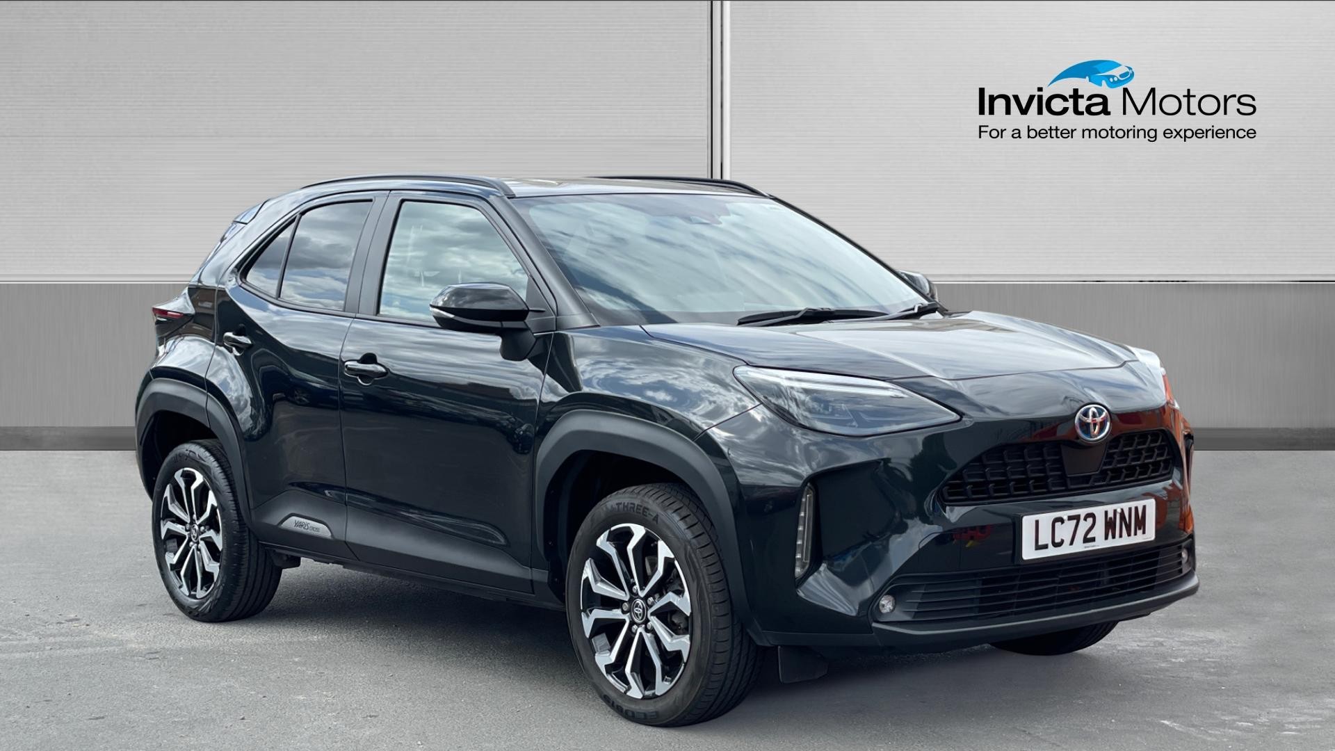 Main listing image - Toyota Yaris Cross