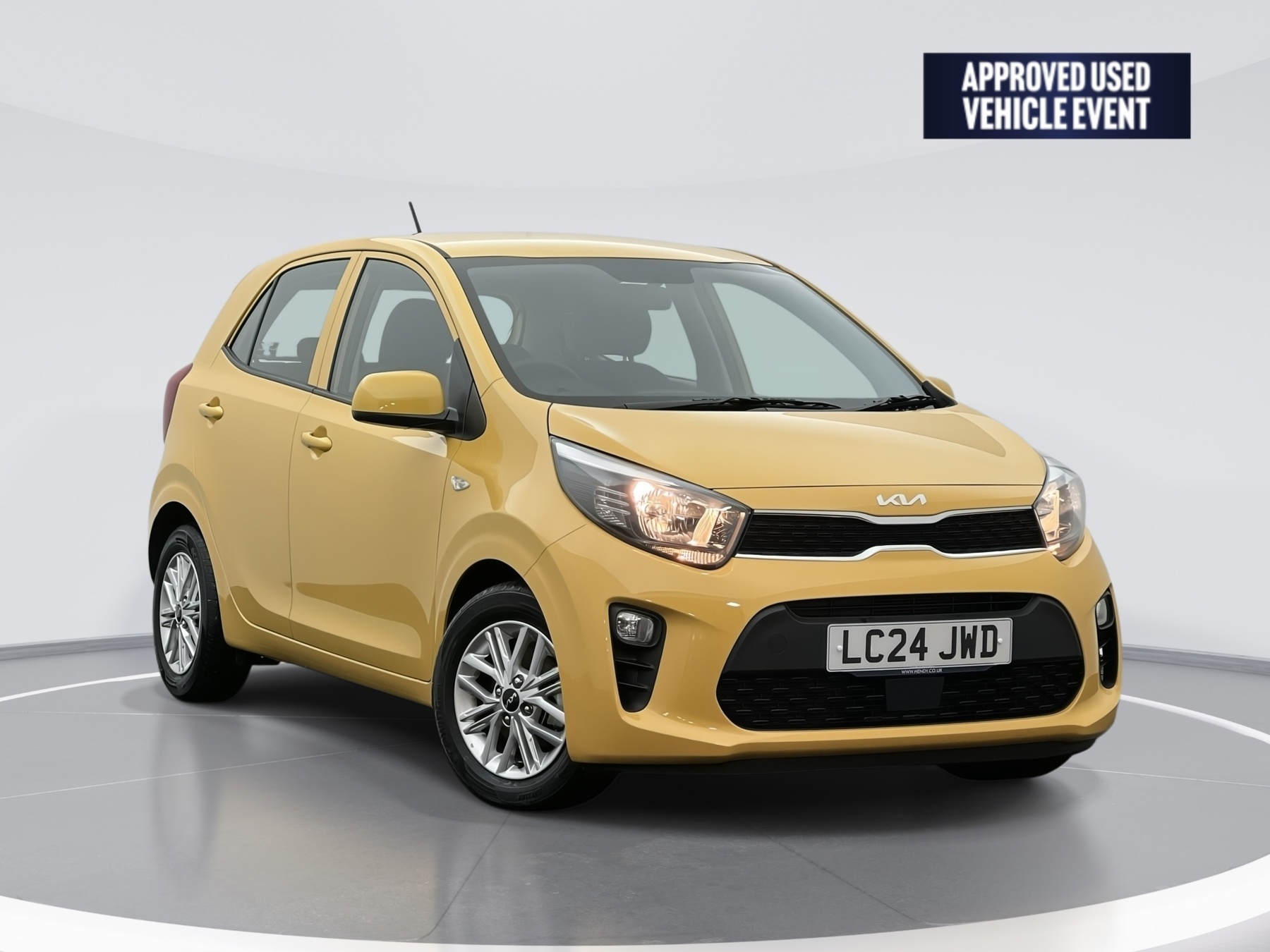 Main listing image - Kia Picanto