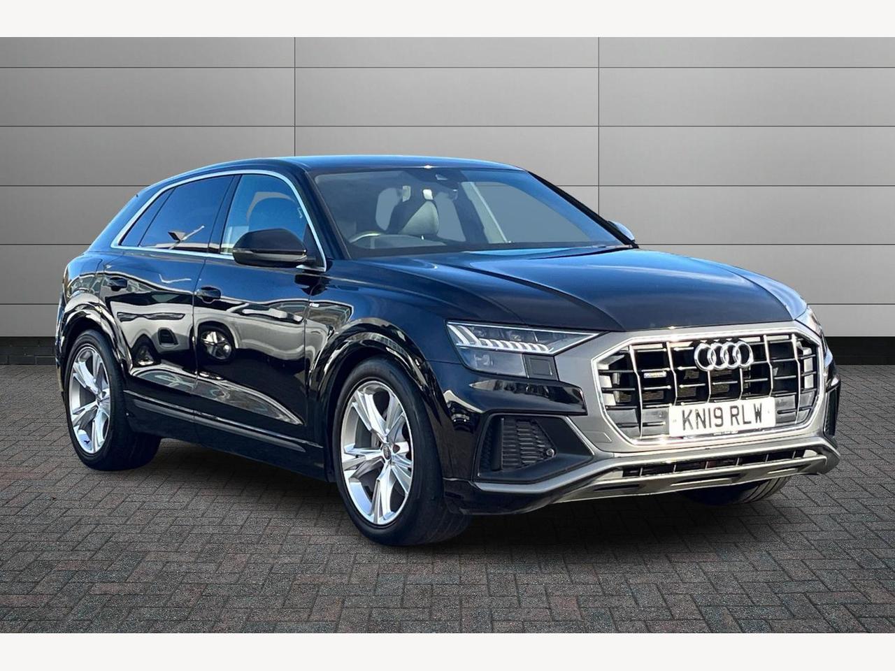 Main listing image - Audi Q8