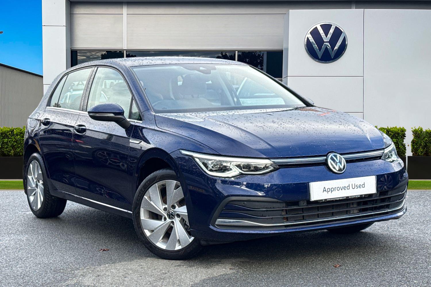 Main listing image - Volkswagen Golf