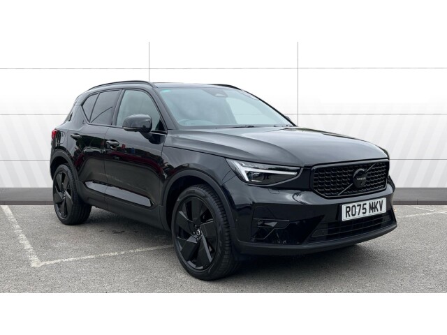 Main listing image - Volvo XC40
