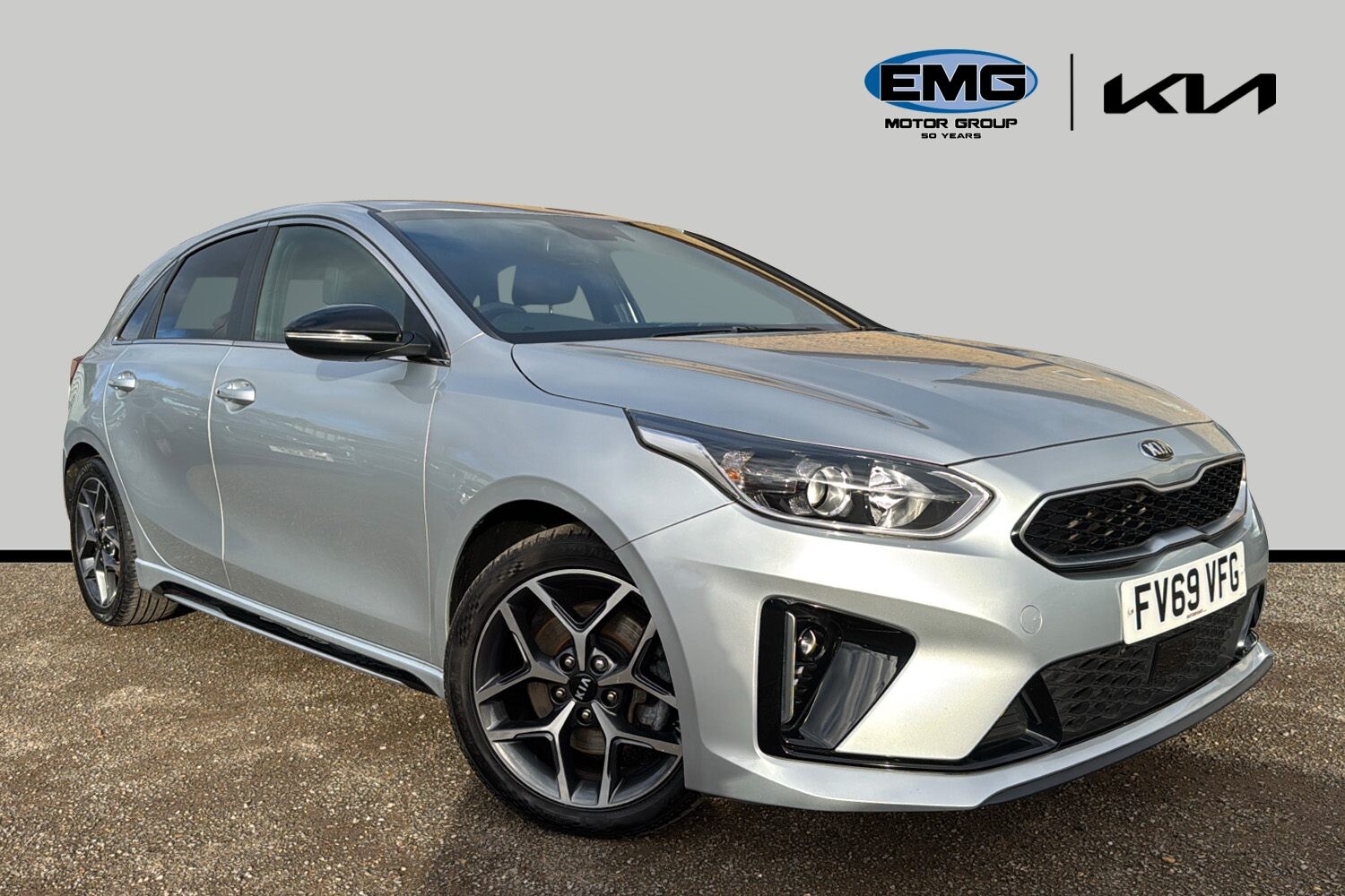 Main listing image - Kia Ceed