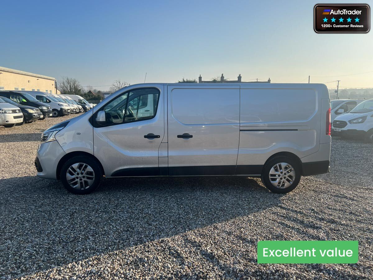 Main listing image - Renault Trafic