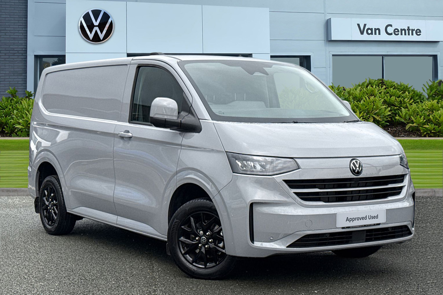 Main listing image - Volkswagen Transporter