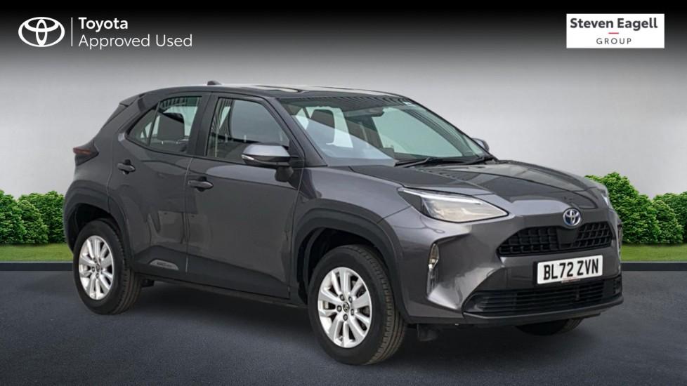 Main listing image - Toyota Yaris Cross