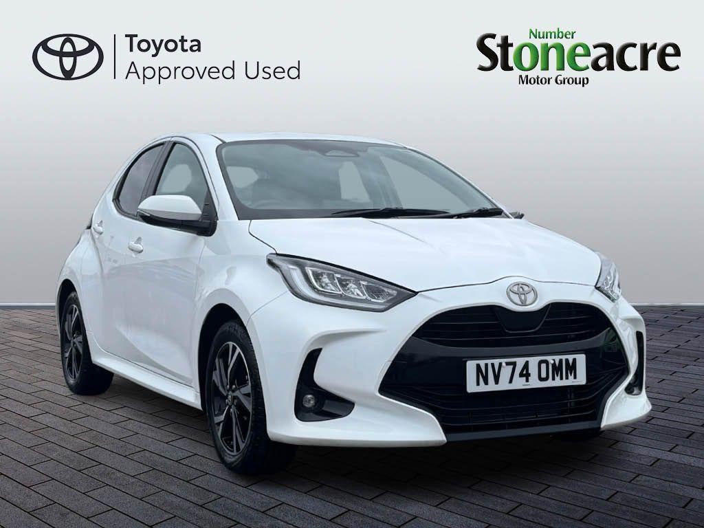 Main listing image - Toyota Yaris
