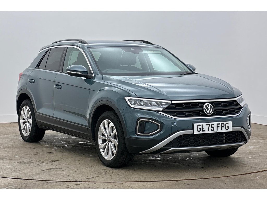 Main listing image - Volkswagen T-Roc