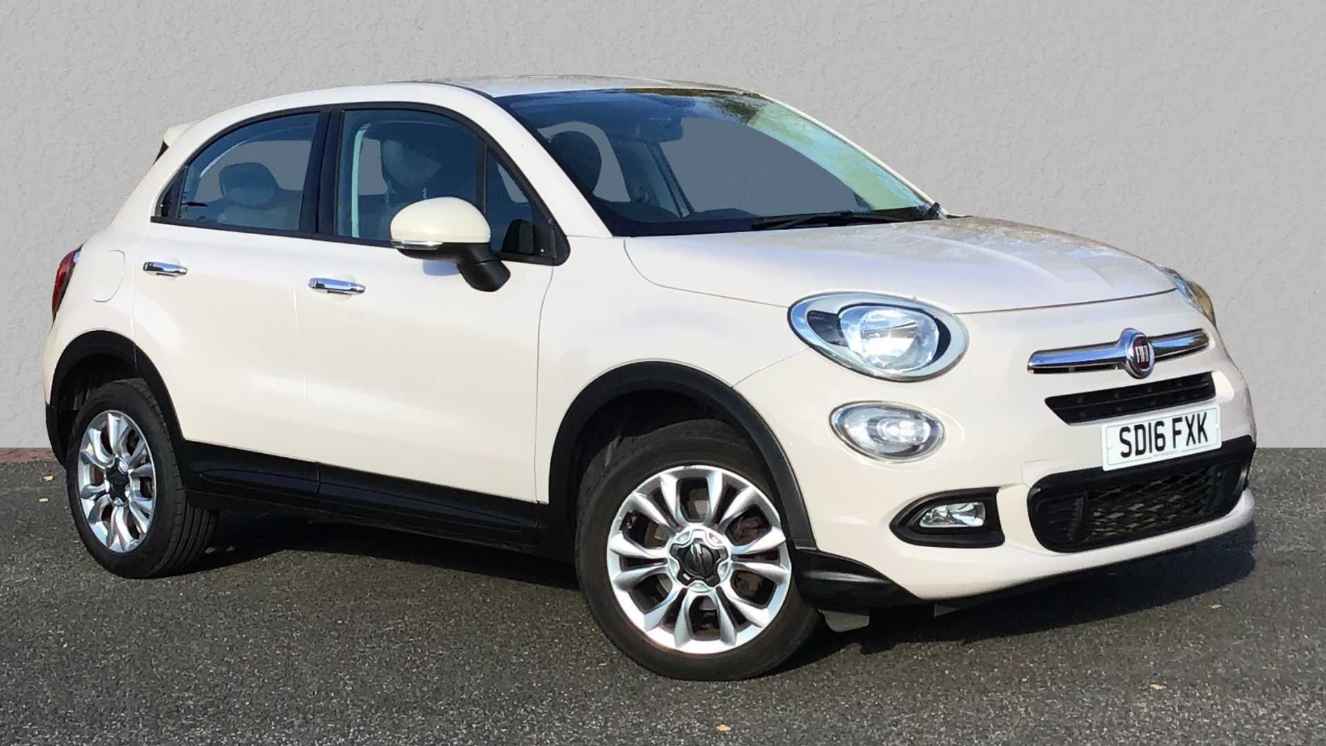 Main listing image - Fiat 500X