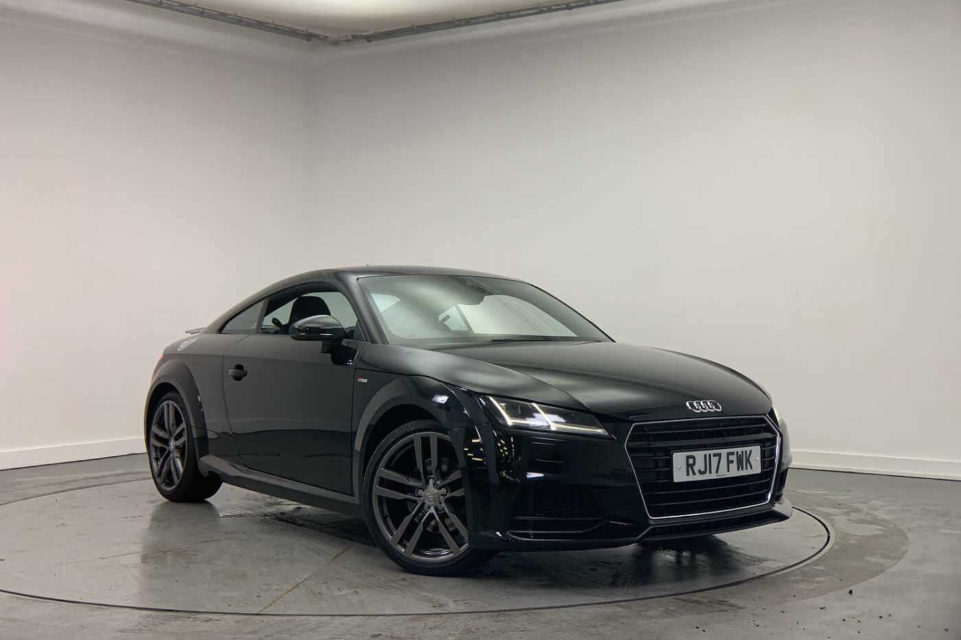 Main listing image - Audi TT