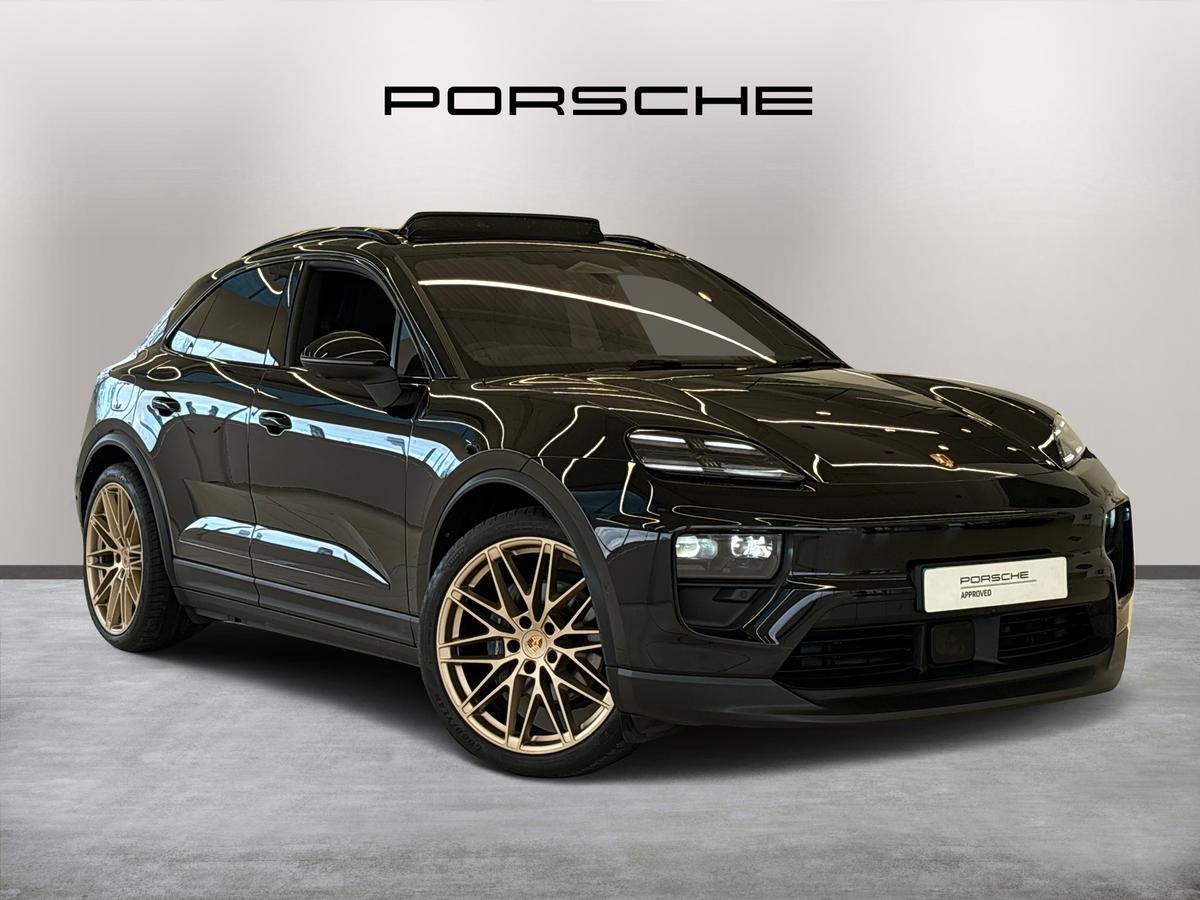 Main listing image - Porsche Macan