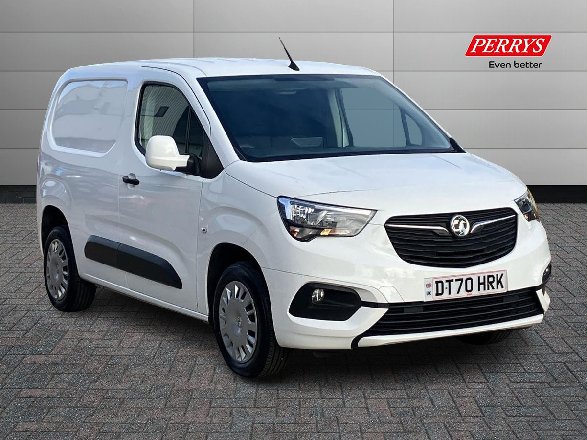 Main listing image - Vauxhall Combo Cargo