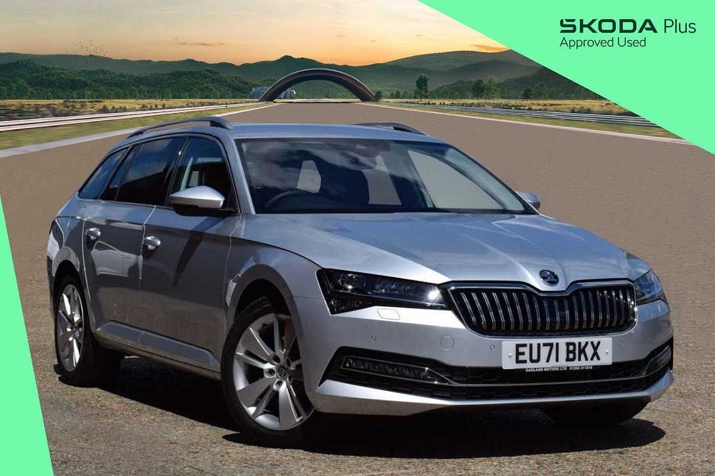 Main listing image - Skoda Superb