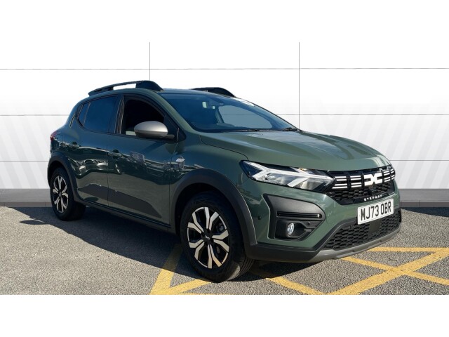 Main listing image - Dacia Sandero Stepway