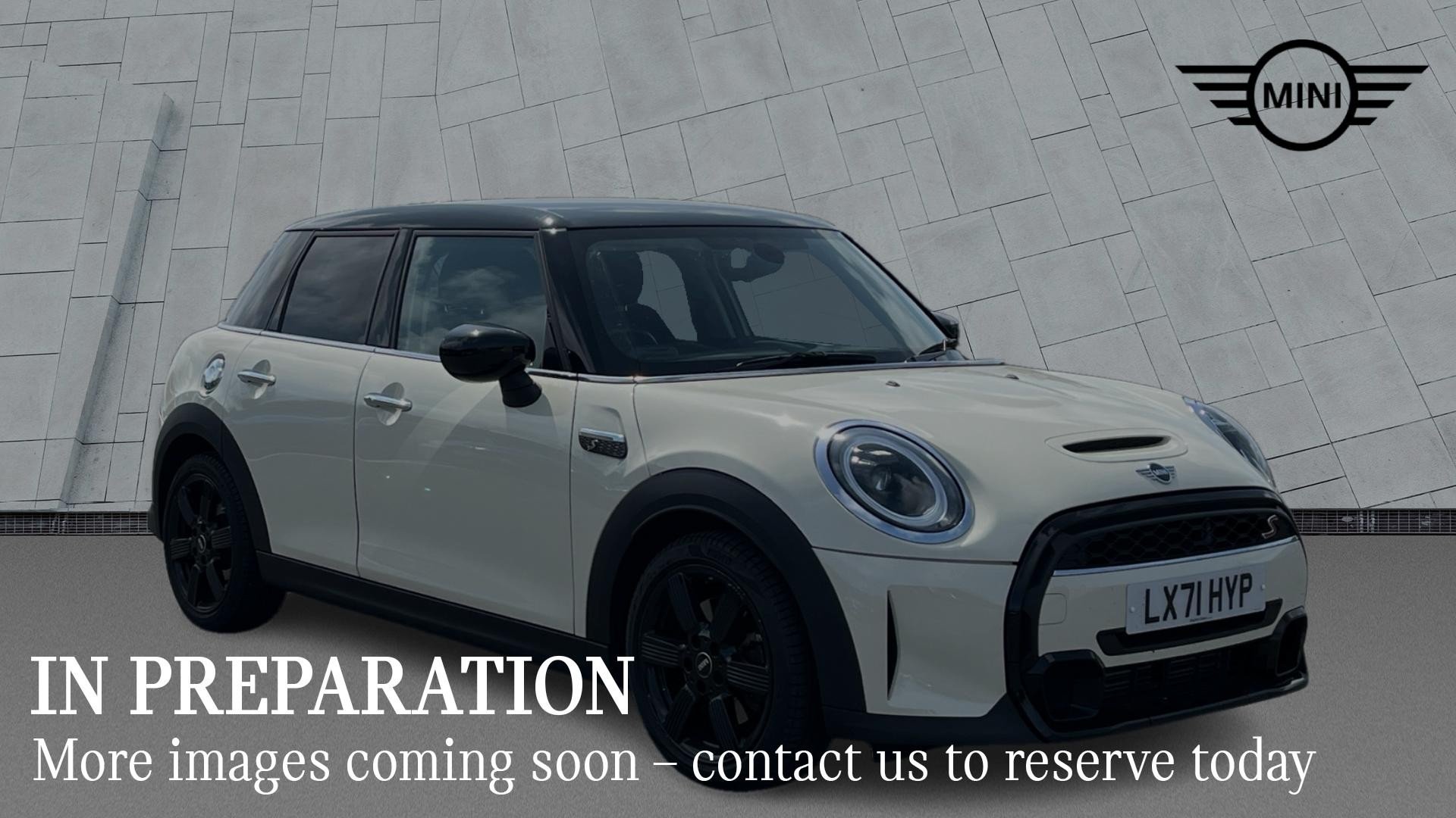 Main listing image - MINI Hatchback 5dr
