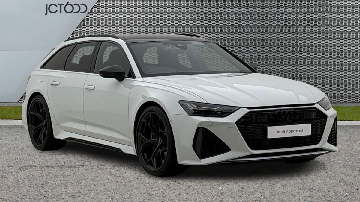 Main listing image - Audi RS6
