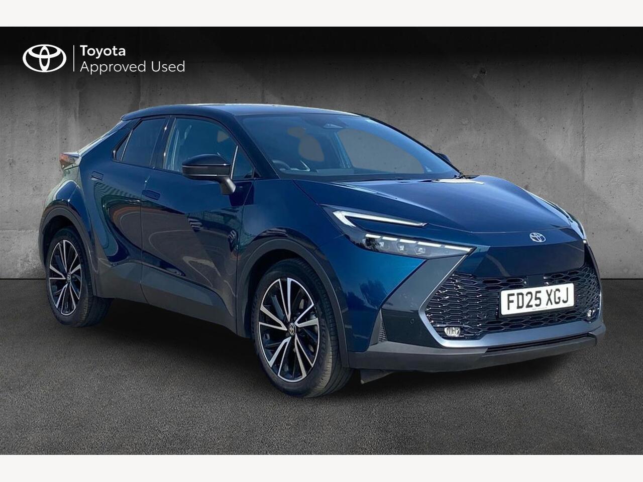 Main listing image - Toyota C-HR