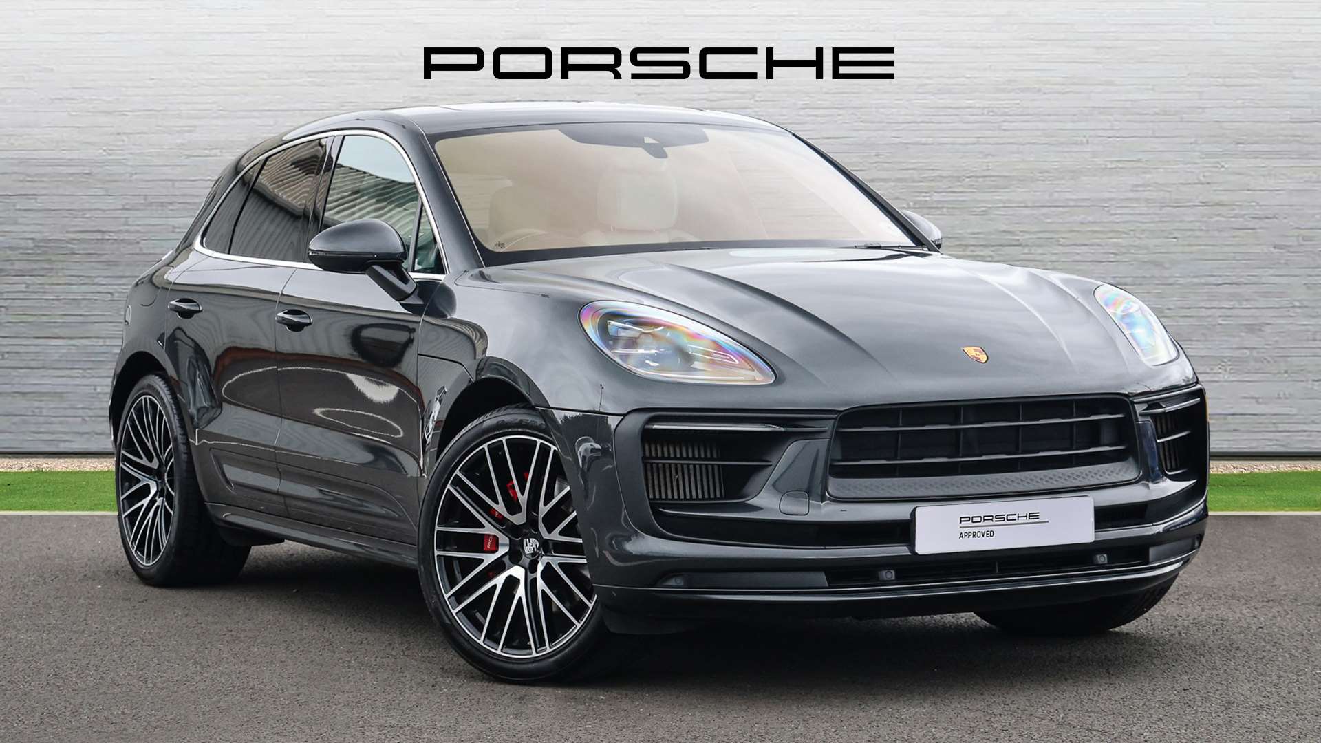 Main listing image - Porsche Macan