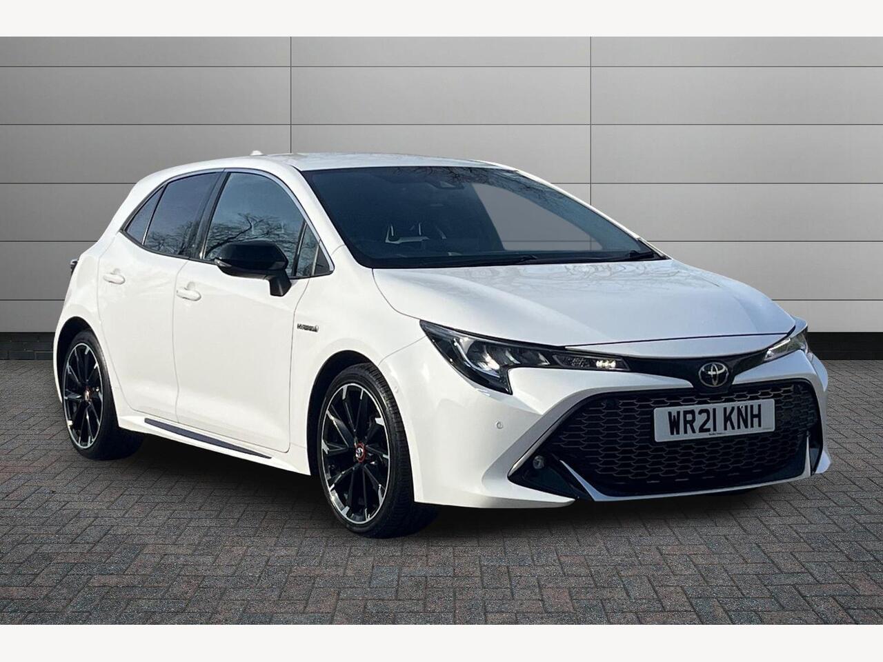 Main listing image - Toyota Corolla