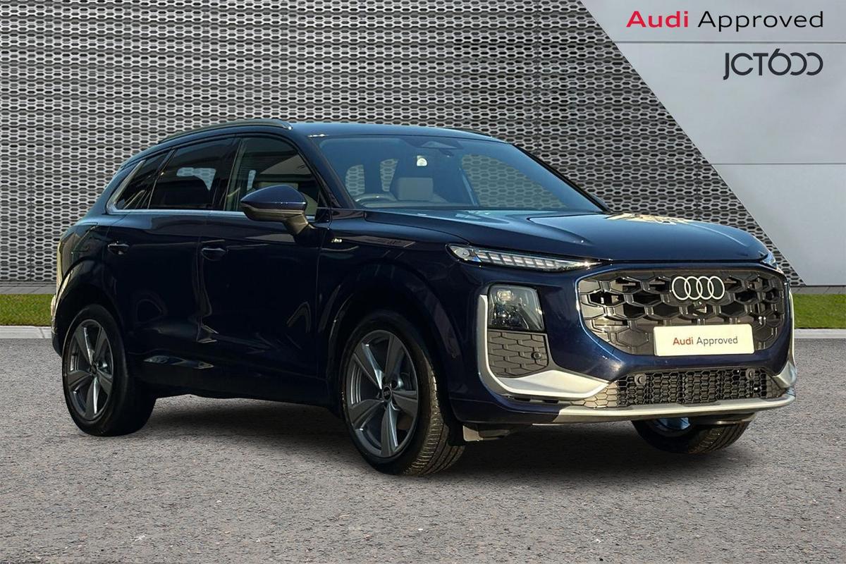 Main listing image - Audi Q3