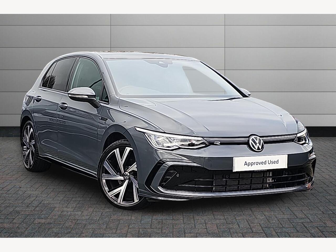 Main listing image - Volkswagen Golf