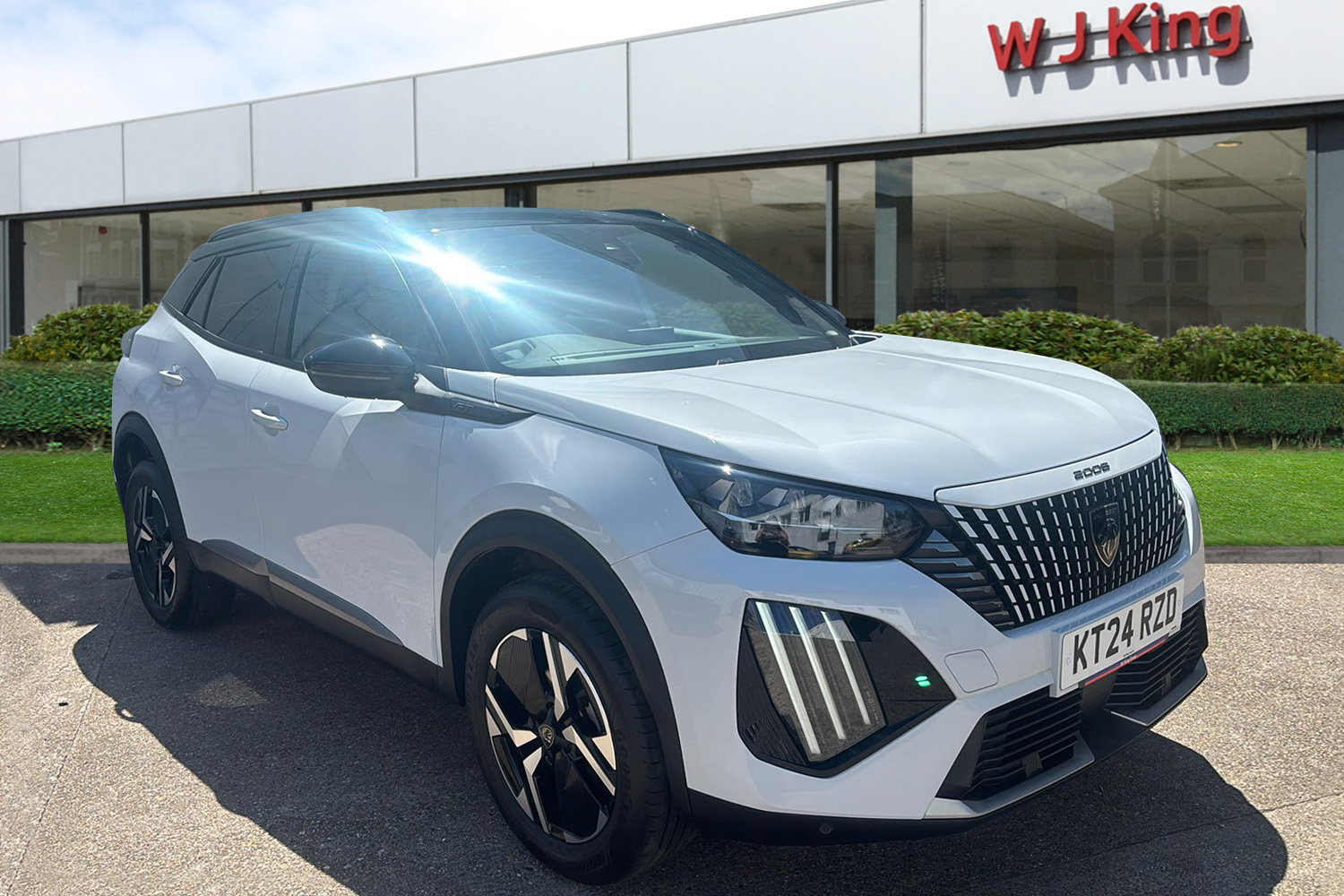 Main listing image - Peugeot 2008