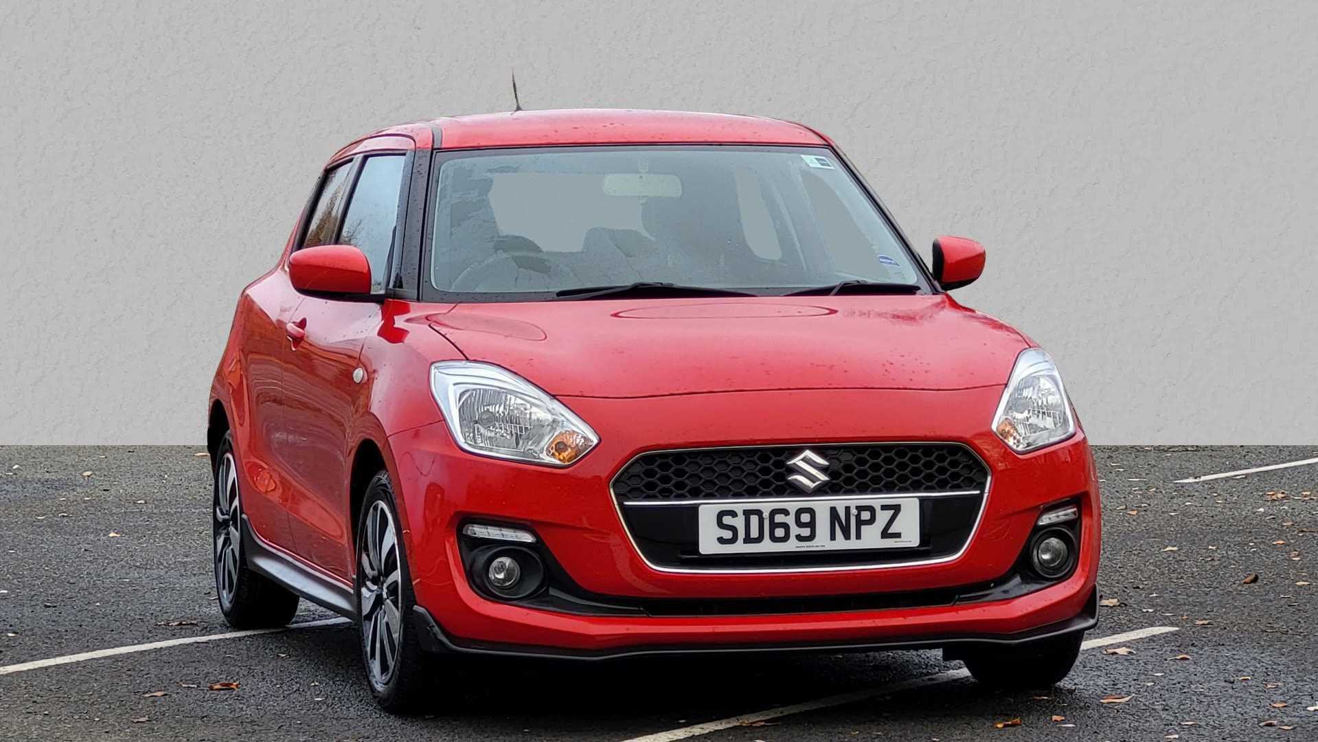 Main listing image - Suzuki Swift