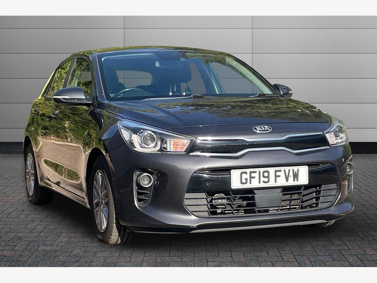 Main listing image - Kia Rio