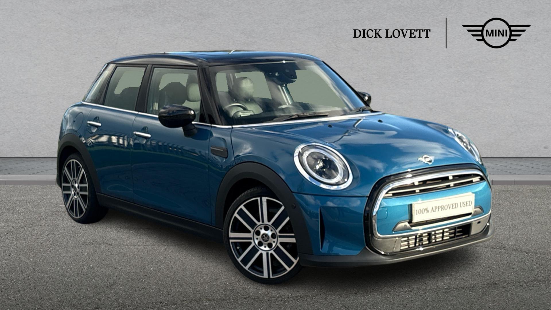 Main listing image - MINI Hatchback