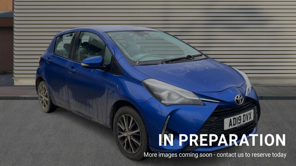 Main listing image - Toyota Yaris