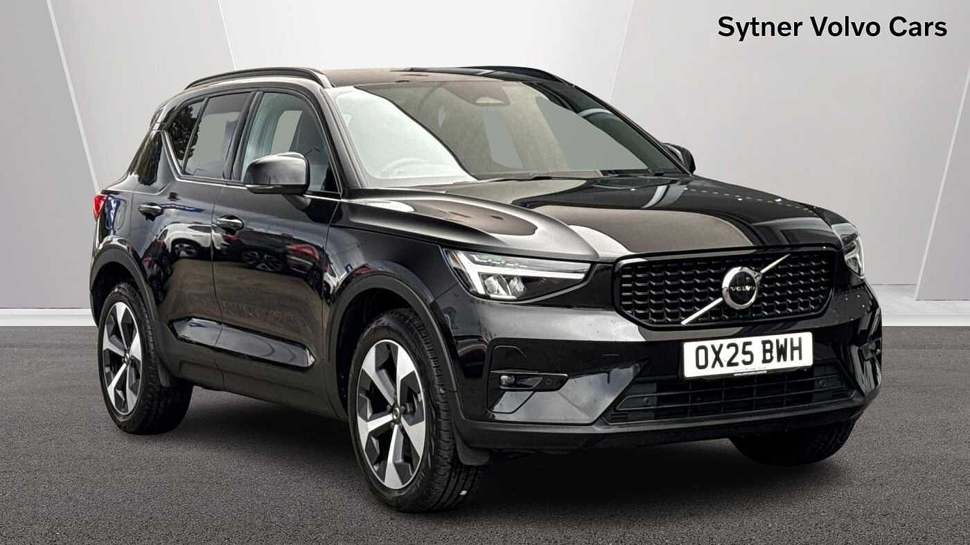 Main listing image - Volvo XC40