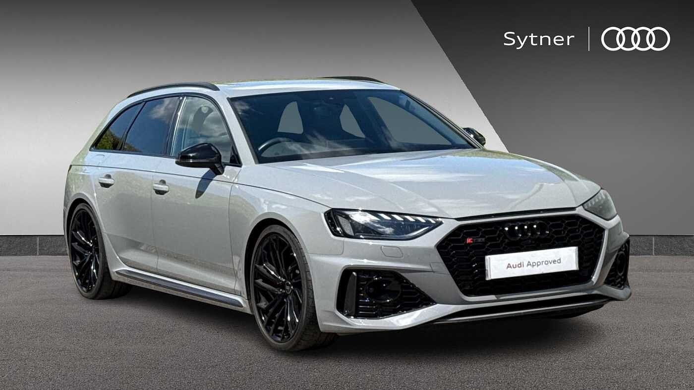 Main listing image - Audi RS4