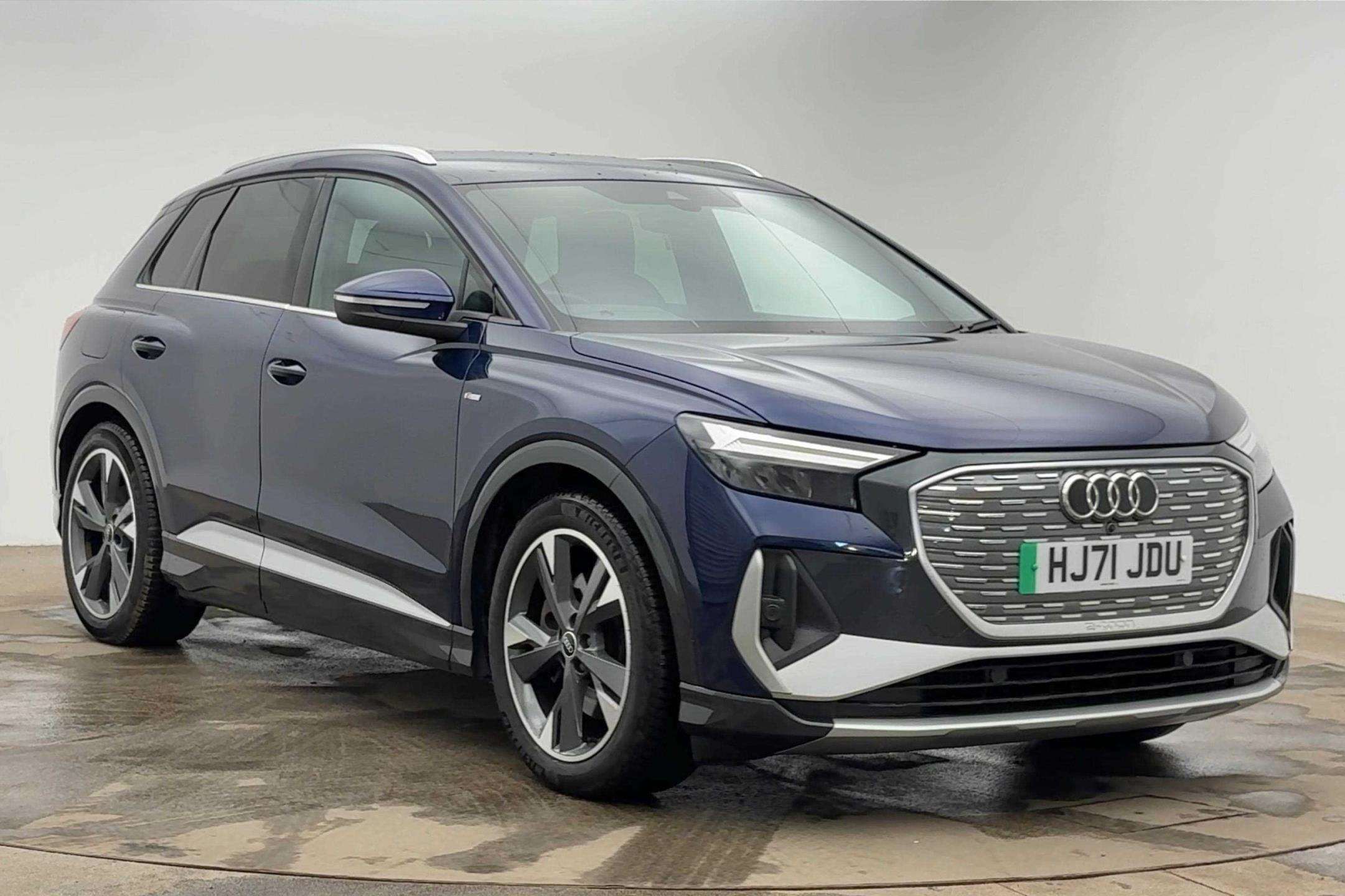 Main listing image - Audi Q4