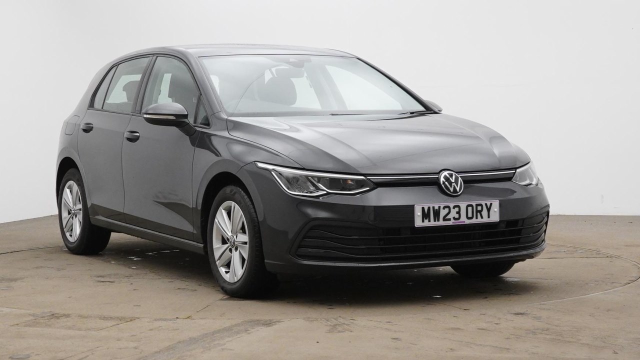 Main listing image - Volkswagen Golf