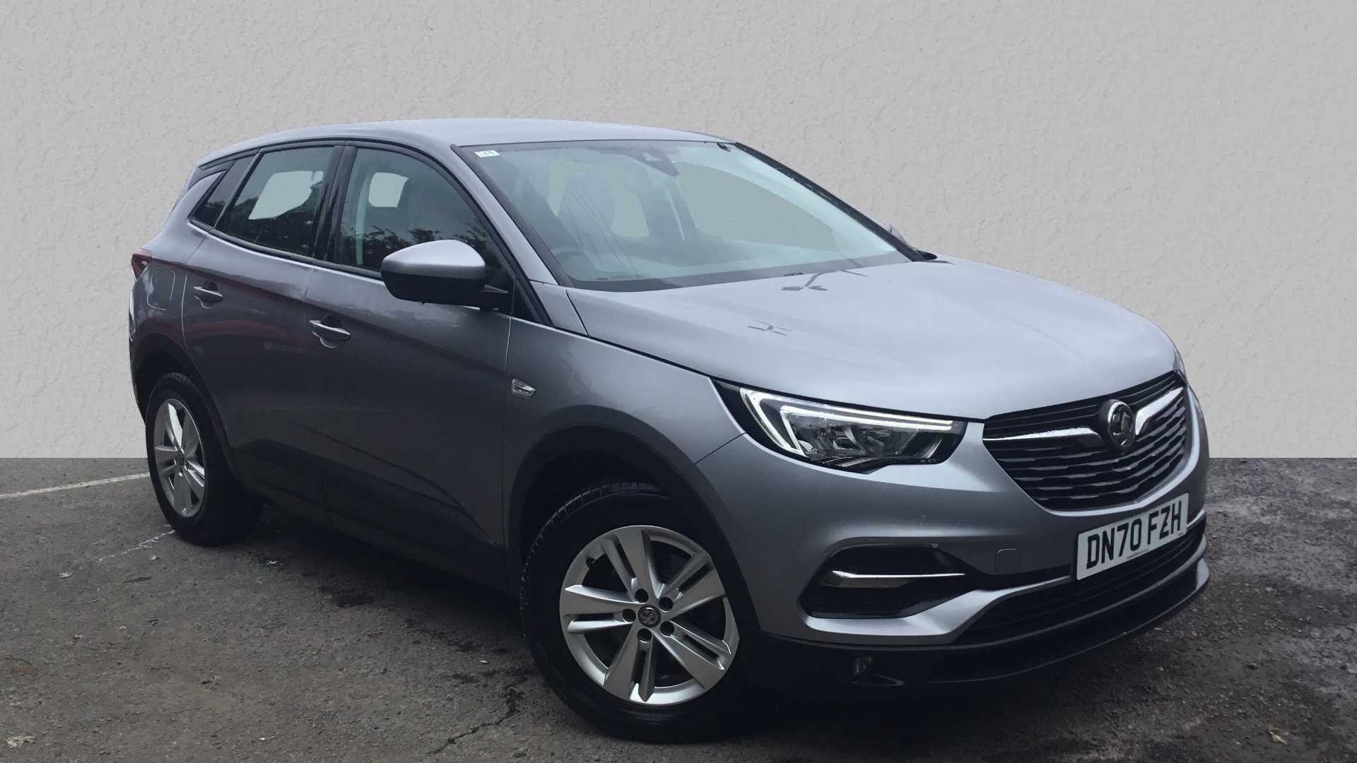 Main listing image - Vauxhall Grandland X