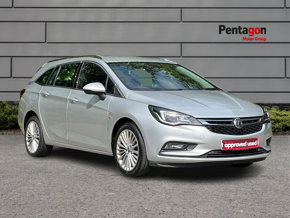 Main listing image - Vauxhall Astra Sports Tourer