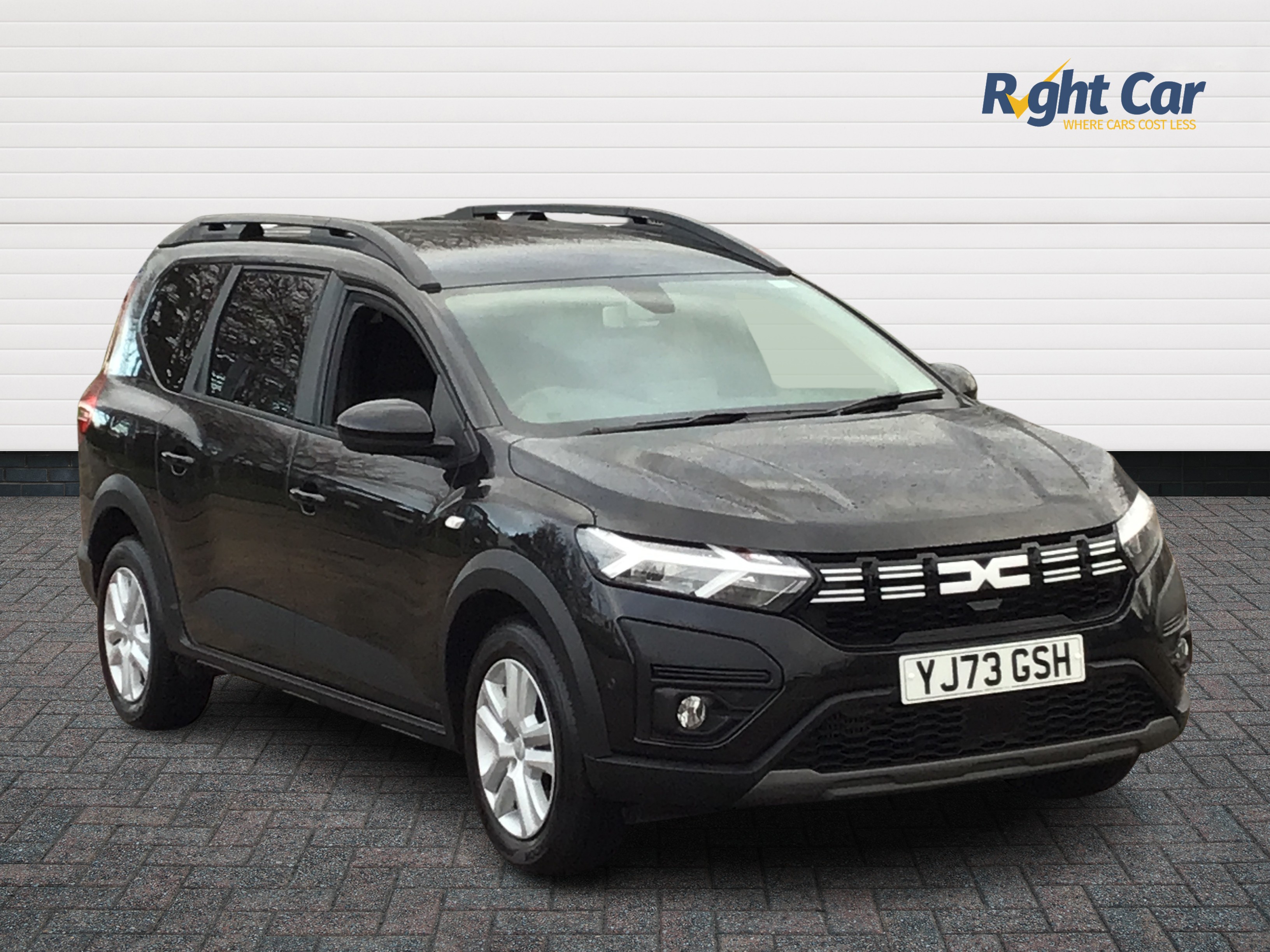 Main listing image - Dacia Jogger