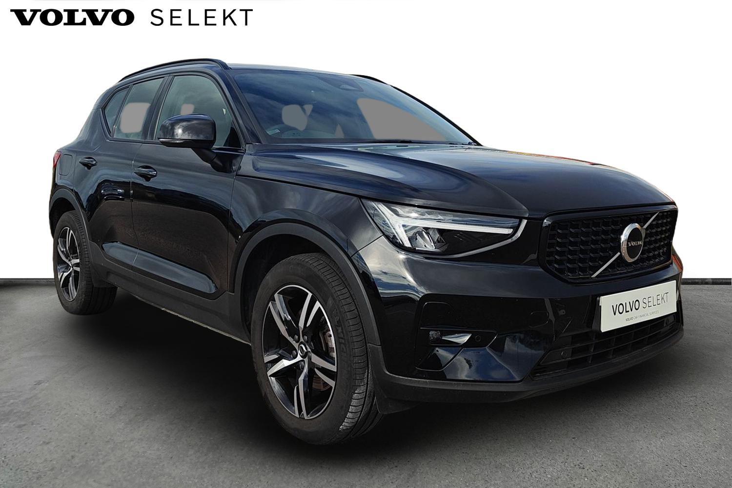 Main listing image - Volvo XC40