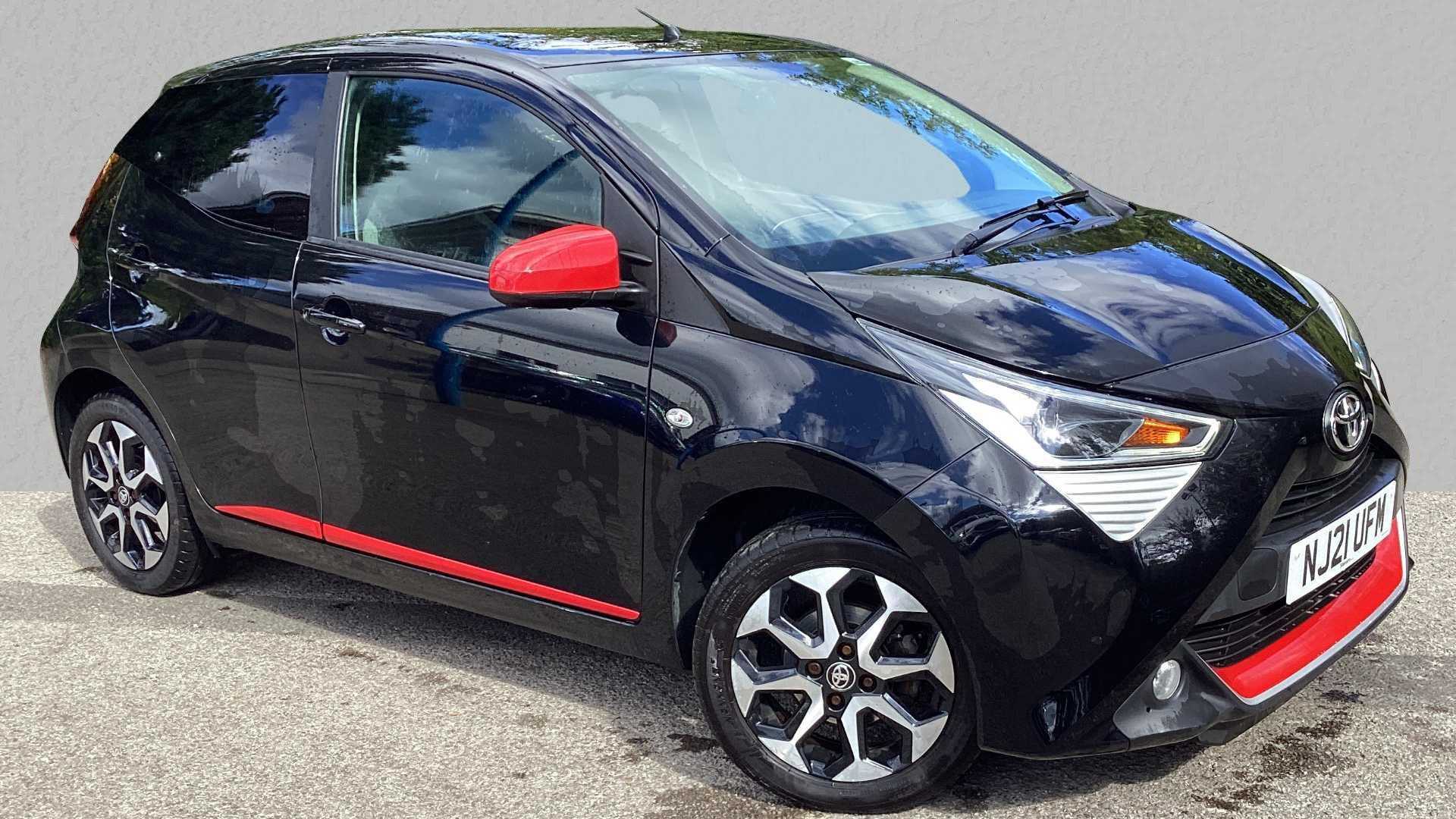 Main listing image - Toyota Aygo