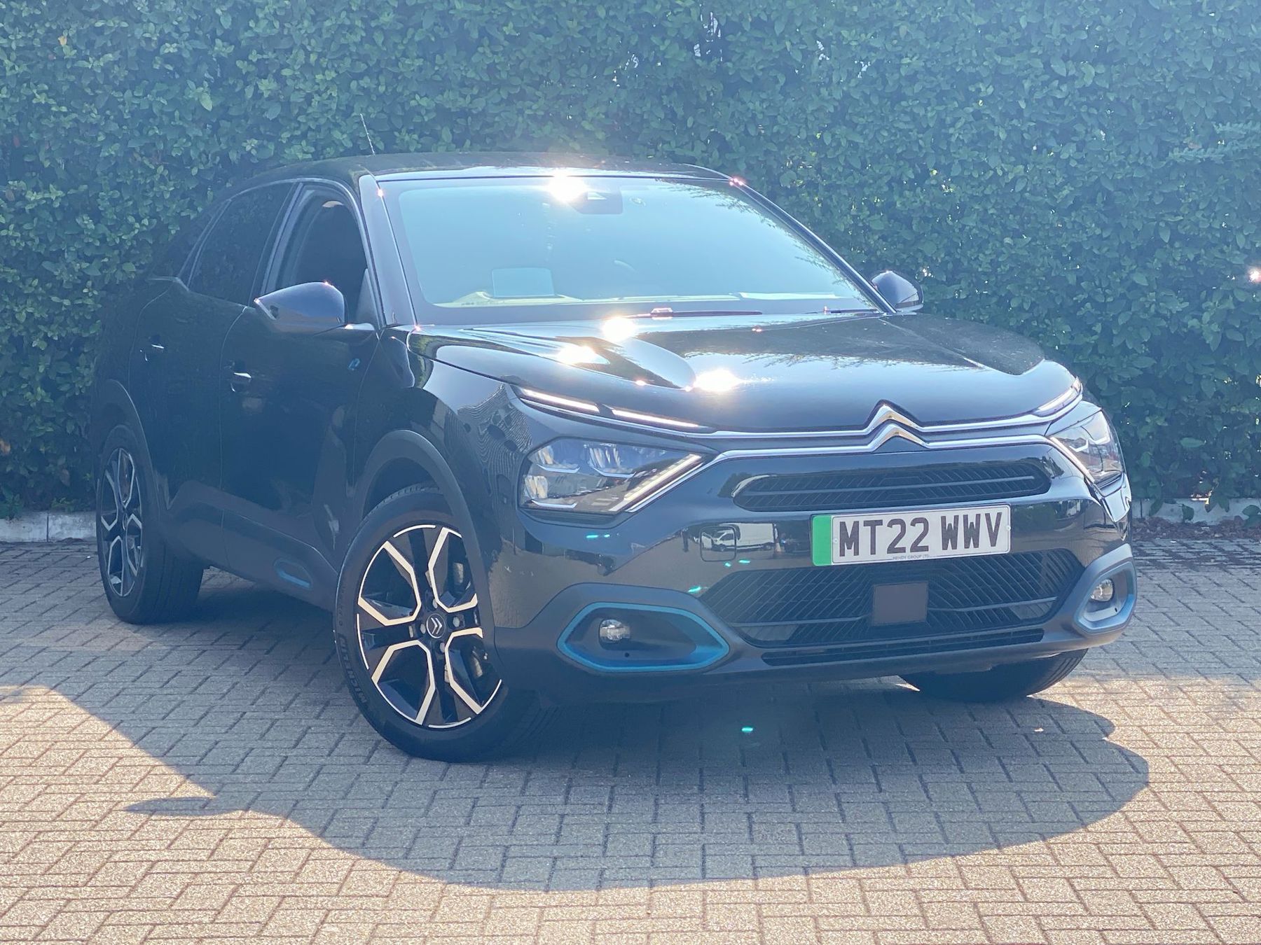 Main listing image - Citroen C4