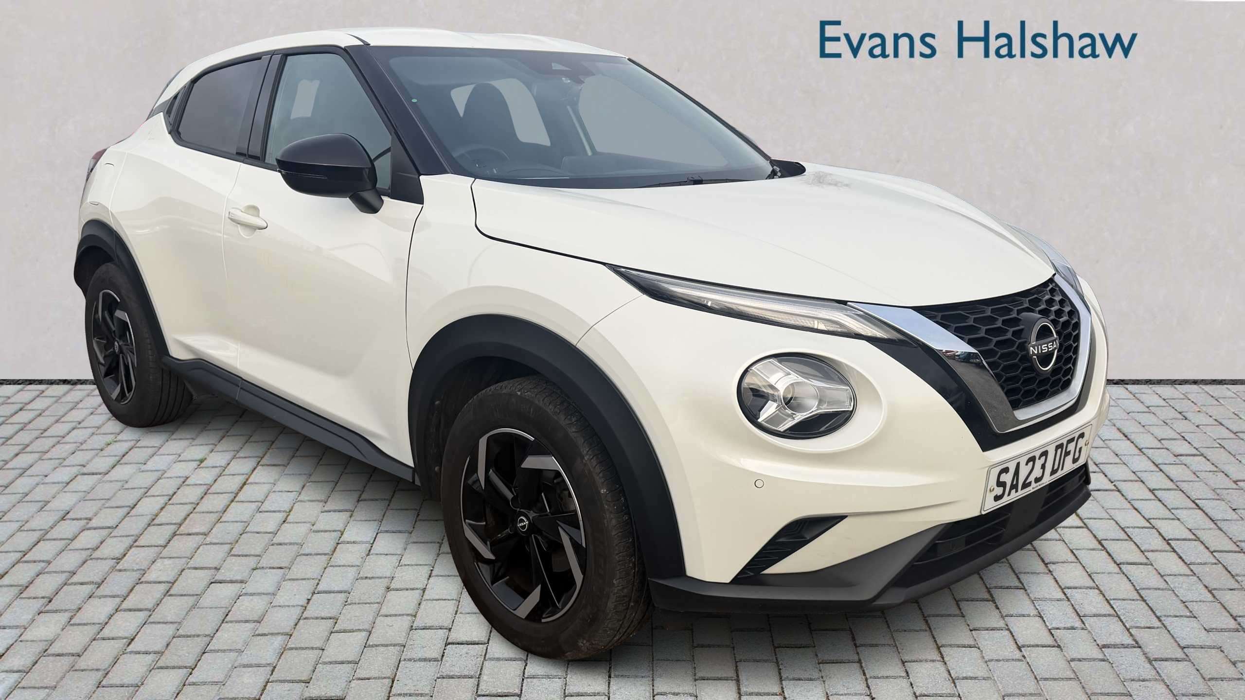 Main listing image - Nissan Juke
